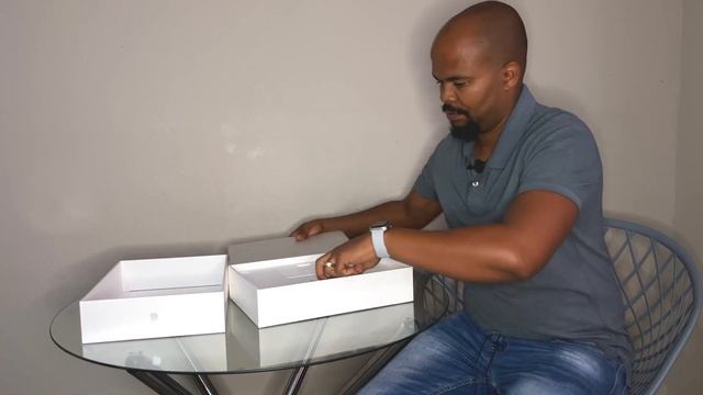 Macbook Air M1 unboxing and review смотреть онлайн