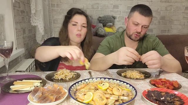 Веселый Мукбанг?/Пятница? КОРОЛЕВСКИЕ креветки??? Домашний 