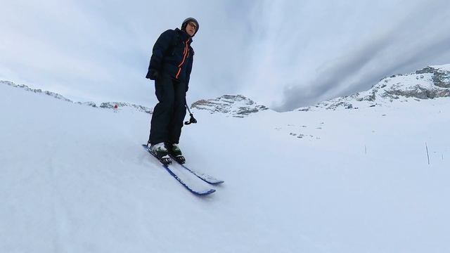 Unsichtbarer Kameramann?? Mit der Insta360 ONE X2 auf der Zugspitze Ski fahren! смотреть онлайн