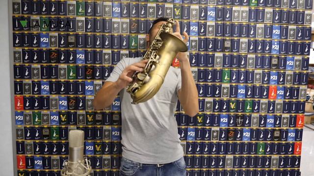 Saxofón alto P. MAURIAT System 76 Vintage смотреть онлайн