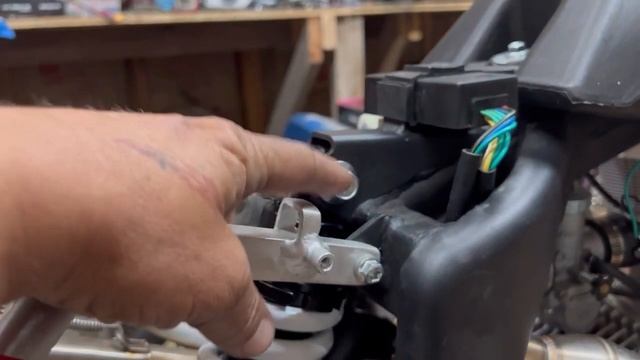 Extending the swingarm on my Piranha Daytona 190cc 4v￼ смотреть онлайн