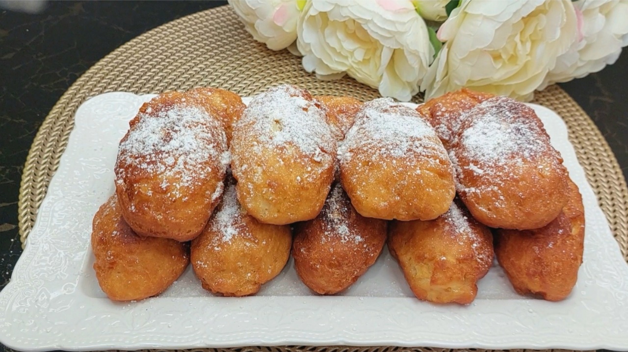 Если у вас есть 1 яблоко ? 1 яйцо и мука, сделайте этот десерт за 10 минут! Легко и дешево и Прост смотреть онлайн