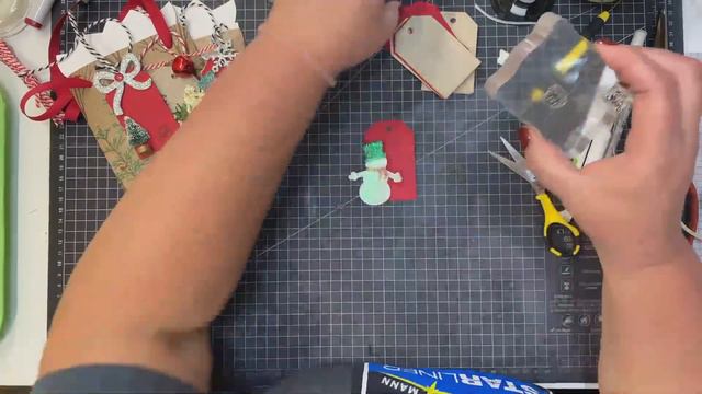 Honey Bee Stamps: LIVE смотреть онлайн