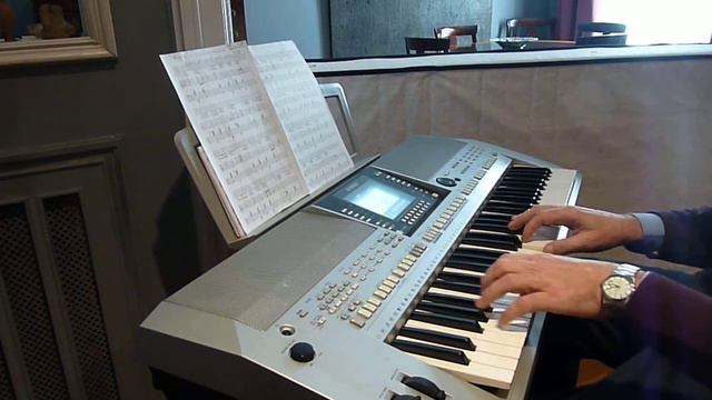 POMP & CIRCUMSTANCE - YAMAHA PSR S 910 смотреть онлайн