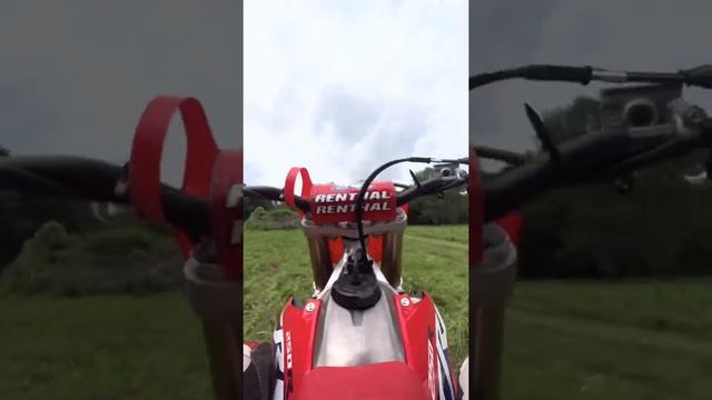 First small rip on the 2023 HONDA CRF250R смотреть онлайн