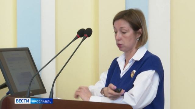 На реках Ярославской области тронулся лед, а проблема прохождения паводка стала вновь актуальной смотреть онлайн