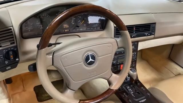 Mercedes SL600 walkaround смотреть онлайн