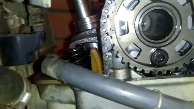 Проверка зазоров клапанов мотоцикла Honda crf450r 2006 г. в. смотреть онлайн