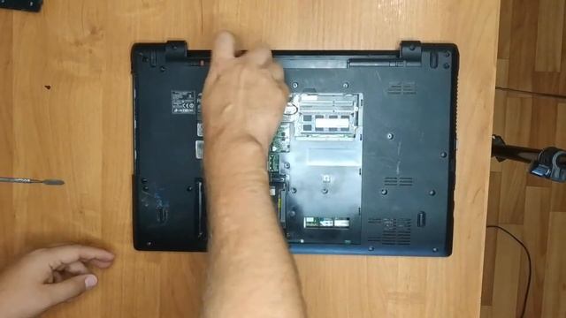 ?Ремонтируем Acer Aspire 7739ZG. Замена матрицы и процессора. Ремонт кнопок на клавиатуре смотреть онлайн