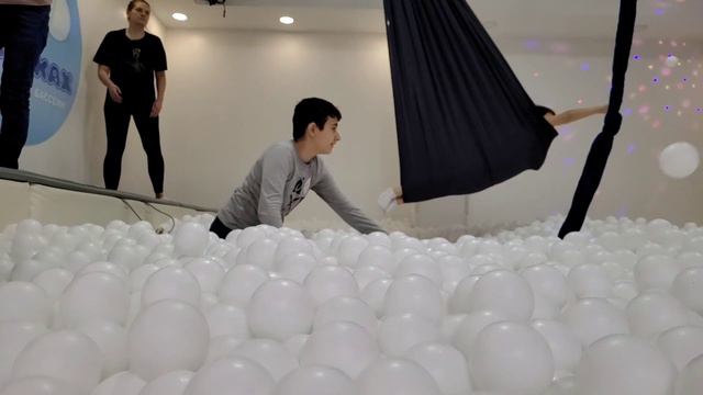 Посмотрите на видео, как интересно провели время наши дети во второй день нового года. 😀 смотреть онлайн