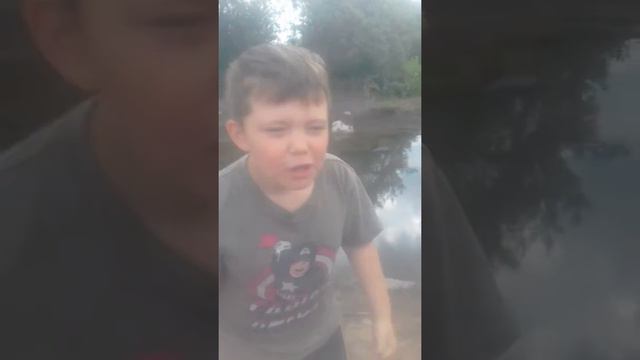 Я пою песню водяного смотреть онлайн