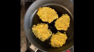 Оладьи из кабачков, картофеля и куриного мяса