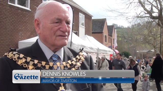 International Street Market comes to Tiverton смотреть онлайн