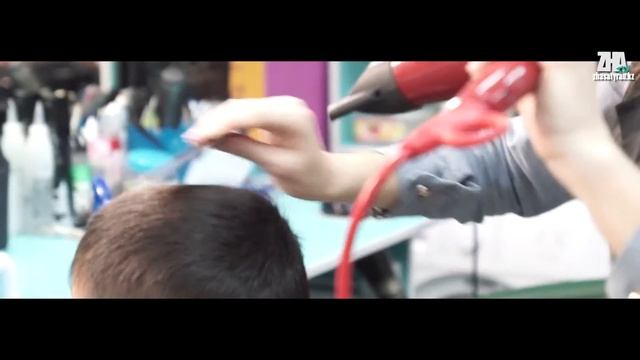 Акция Добрый парикмахер смотреть онлайн