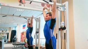 Разгибание рук с нижнего блока: техника выполнения