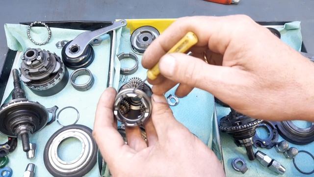 Сравнение планетарных втулок Sram S7 vs Shimano Nexus 7 vs Shimano Nexus 8 смотреть онлайн