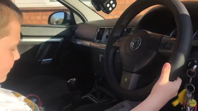 Vauxhall vectra Sri sound system and ref sound смотреть онлайн