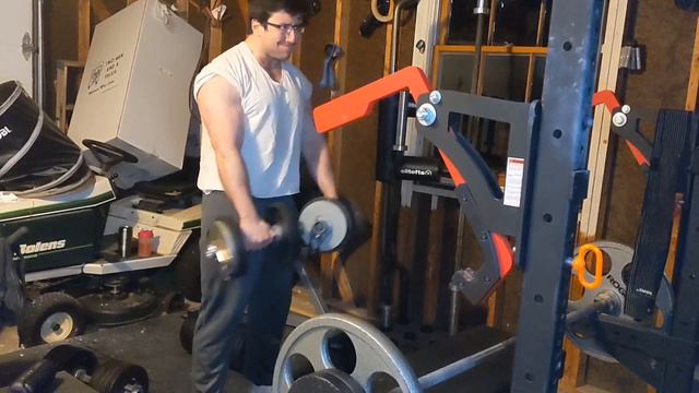 40 lbs (18 kg) front raises for 10 смотреть онлайн