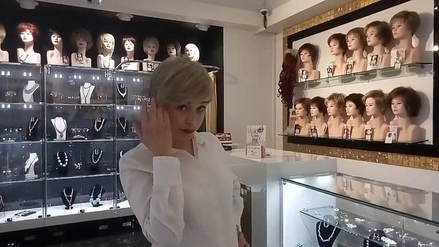 ? Короткий парик блонд от Ellen Wille (в магазинах Бутик Парик в Санкт-Петербурге и Москве) смотреть онлайн