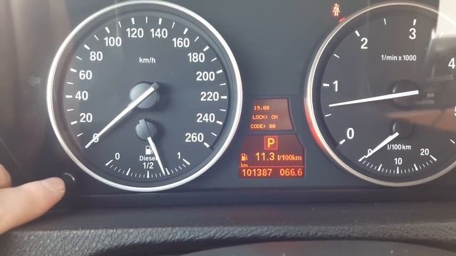 Как посмотреть температуру двигателя на BMW X6 E71 смотреть онлайн