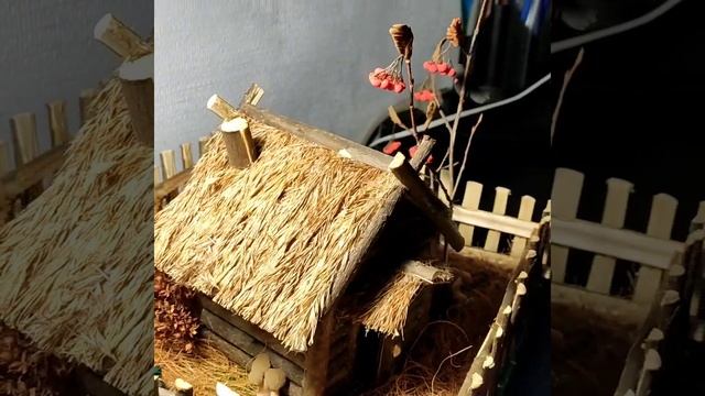 Поделка из природных материалов 