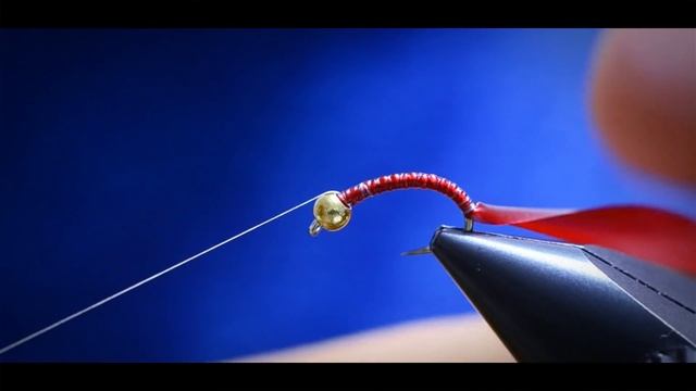 Вяжем мушки. Моя лучшая приманка на карася Нахлыстом! Flytying Bloodworm смотреть онлайн