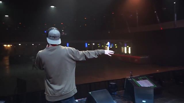 Мот- концерт в Ray Just Arena(SOLD OUT) смотреть онлайн