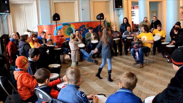Танец под барабаны смотреть онлайн