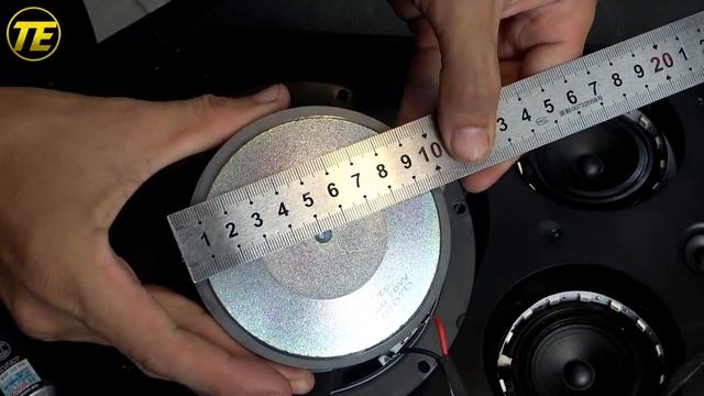 What's Inside Tronsmart Halo 200 - 120W Karaoke Bluetooth Speaker смотреть онлайн