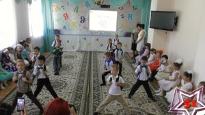 ВЫПУСК-2019 "ТАНЕЦ С РЮКЗАКАМИ" Музыкальный руководитель: Полищук Марина Владимировна