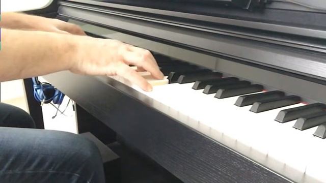 QUEEN~WHO WANTS TO LIVE FOREVER (PIANO COVER) смотреть онлайн
