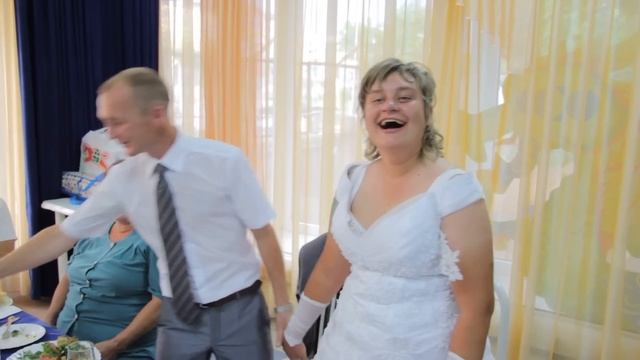 КЛЯНУСЬ ЕПТА? ❗️❗️МОМЕНТ со 2 минуты❗️❗️ (оригинал) FullHD Самый короткий свадебный клип рекомендую смотреть онлайн