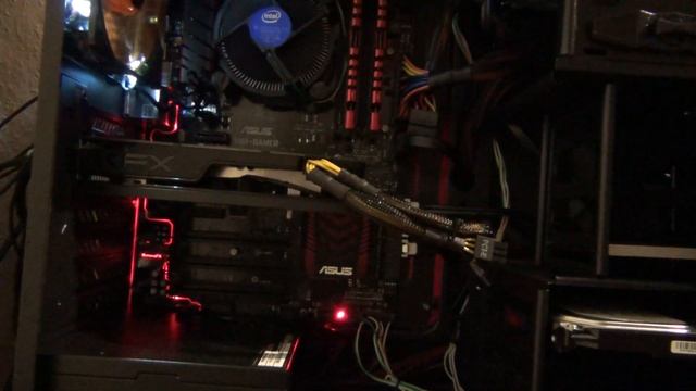 XFX Radeon R7 260 (X) (Core Edition) is loud as hell! смотреть онлайн