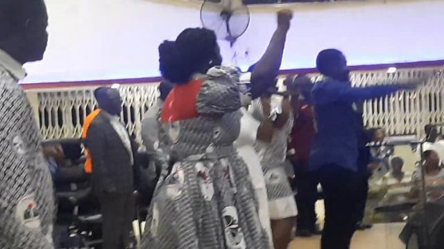 National Youth Director ,Apst Hagan and wife ,met Sunyani Area youths смотреть онлайн