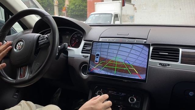 Volkswagen Touareg | Qualcomm 625 | 64-bit octa-core 2.2Ghz | CarPlay & Android Auto смотреть онлайн