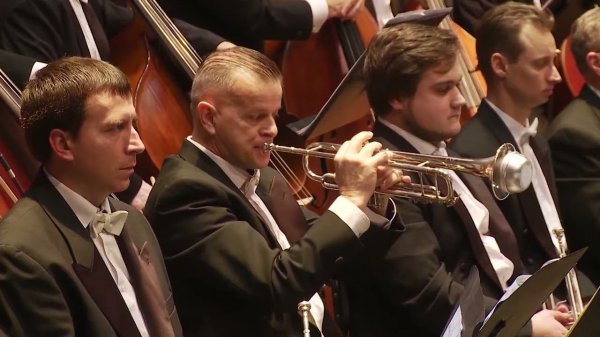 Karamanov   3rd Piano Concerto  Botvinov Earle   OPO  720p