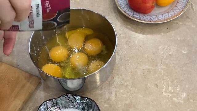 ШАКШУКА — израильская яичница ! Приготовлена в Одессе ! смотреть онлайн