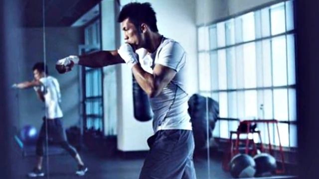 БОЙ РИОТЫ МУРАТЫ ПРОТИВ ГЕННАДИЯ ГОЛОВКИНА СОБРАЛ БЫ АНШЛАГ смотреть онлайн