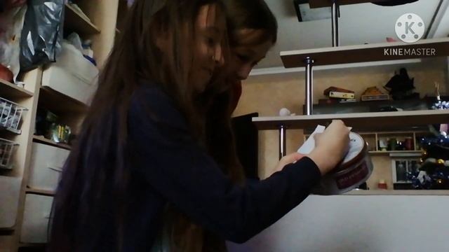 Лайфхак как открыть банку с печеньем! Вариант 1, всего их 2 смотреть онлайн