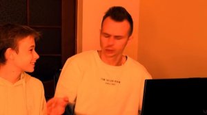 Школьник Заработал Кучу Денег за 24 Часа - Челлендж !