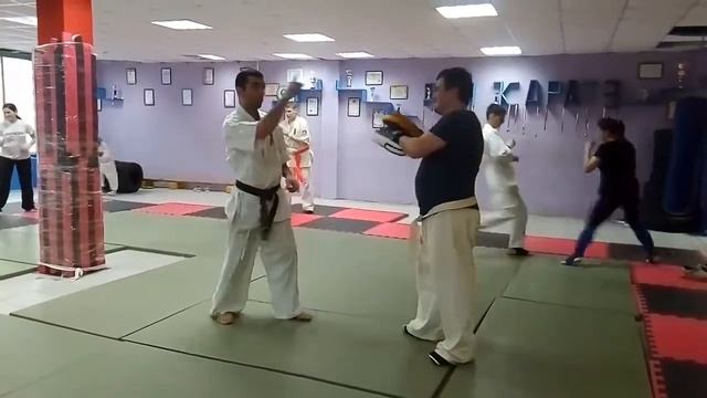 Вертушка с падением в Киокушинкай. ИвОК "Айсберг-37" Усмонов Комрон. "USMO-DOJO" "Дом Каратэ" смотреть онлайн