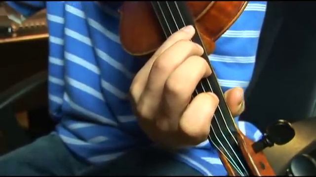 How to Play the Violin: G Minor Scale : Violin Scales in G Minor: Higher Octave смотреть онлайн