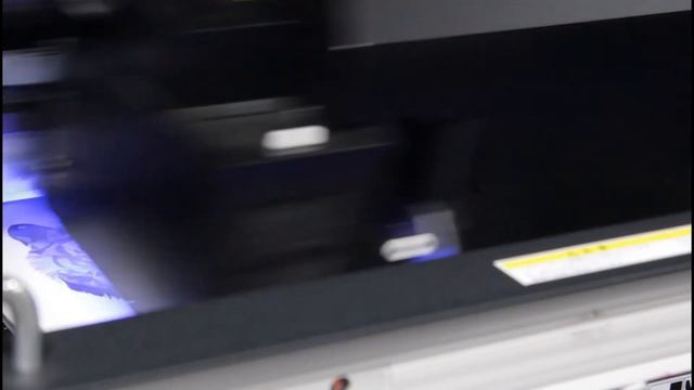 Mimaki UJF-7151+ UV Flatbed Printer w/ Metallic Silver Ink смотреть онлайн