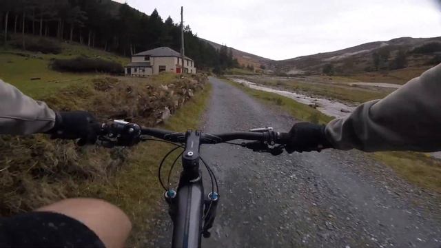 Cycling in Ireland | Exploring the Wicklow Mountains смотреть онлайн