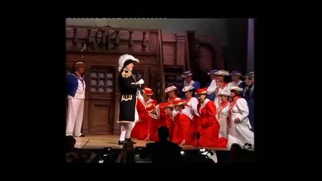G&S HMS Pinafore 2010 (clip 2) | "When I was a lad" смотреть онлайн