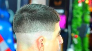 Мужская стрижка Фейд для начинающих с переходом