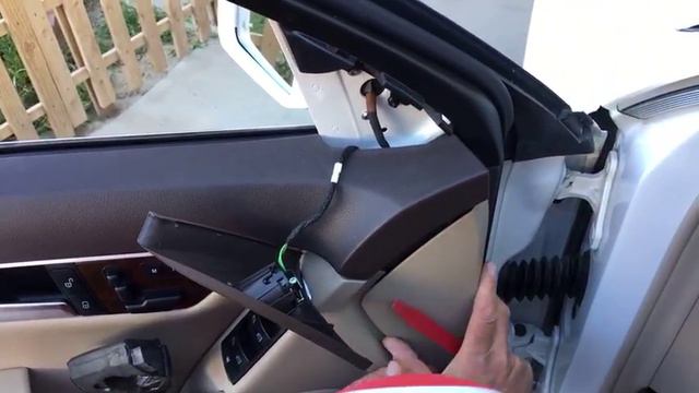 MERCEDES W204 SIDE MIRROR REMOVAL REPLACEMENT C200 C220 C250 C260 C280 C300 C350