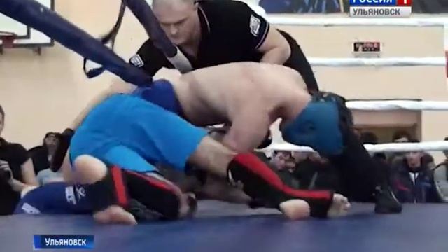 Чемпионат по смешанному боевому единоборству смотреть онлайн