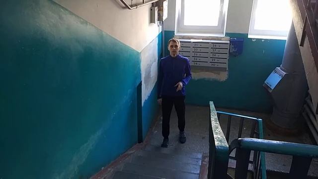 Глубокие выпады по лестнице смотреть онлайн