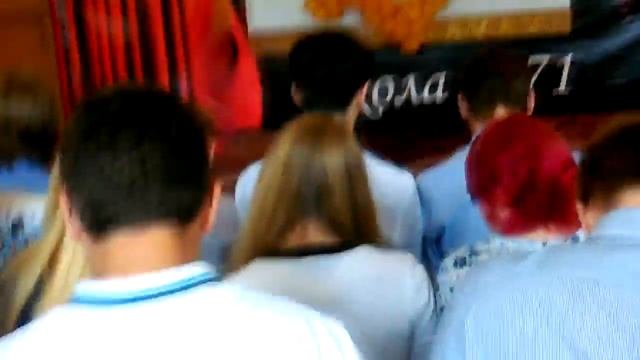 04. школа 71 Ярославль. Последний звонок 9а класс 2016.06.17 смотреть онлайн